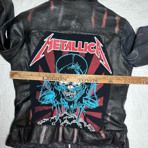 Metallica Leather Jacket Upcycle hand colored and decorated well loved - Picture 7 of 17